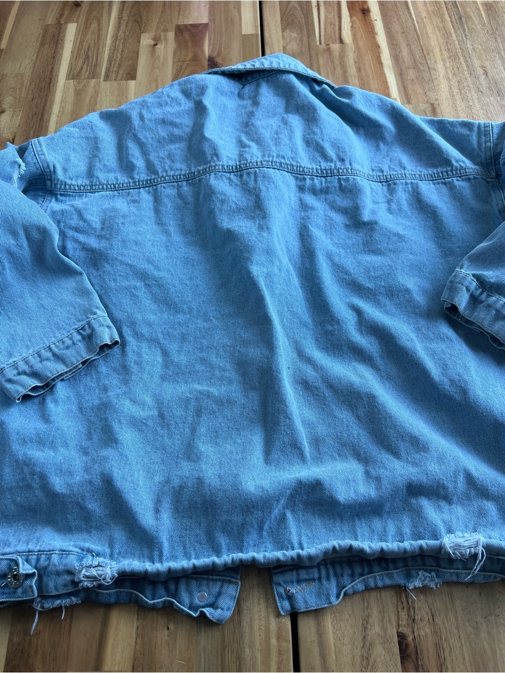 Haptics 2X Oversized Denim Jacket Leopard Print Distressed Shacket - Picture 9 of 12